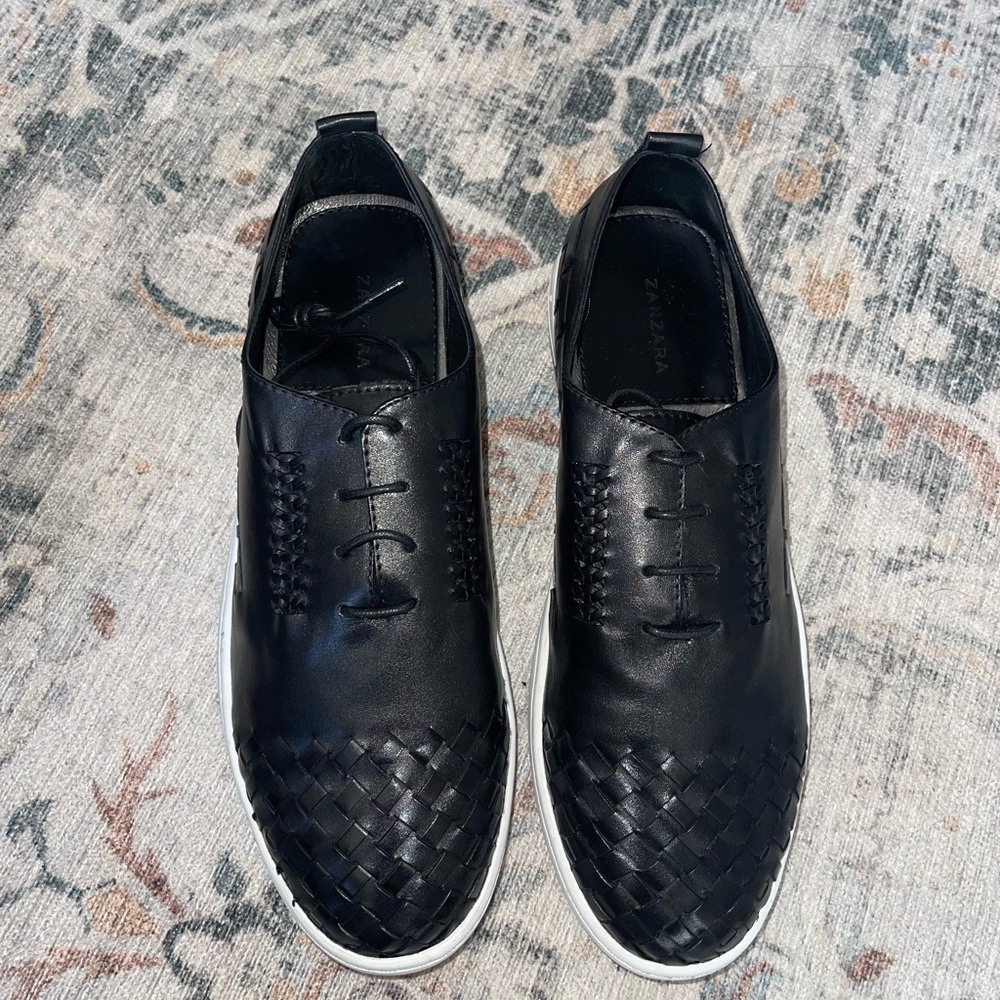 Zanzara Digital Woven Cap Toe Sneaker - Picture 2 of 9